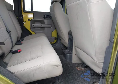 2008 Jeep Wrangler Unlimited Rubicon from USA, damaged, VIN 1J4GA69108L585208